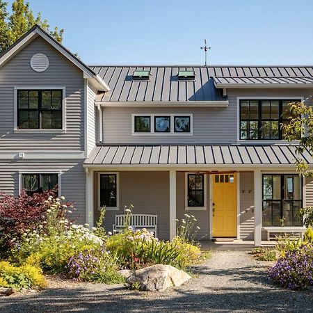 Orcas Beach Cottage Eastsound Exterior photo